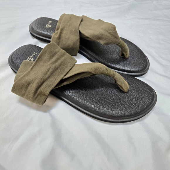 Sanuk Green Yoga Sling 2 Stetchy Slingback Toe Sandals - Picture 1 of 6